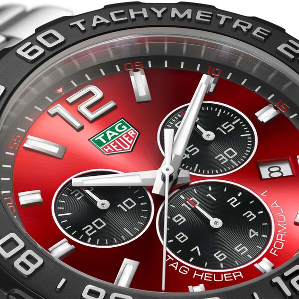 Formula 1 43 mm quartz en acier inoxydable et PVD